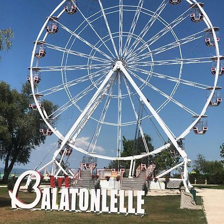 Francoise Szallo Balatonlelle Exterior photo